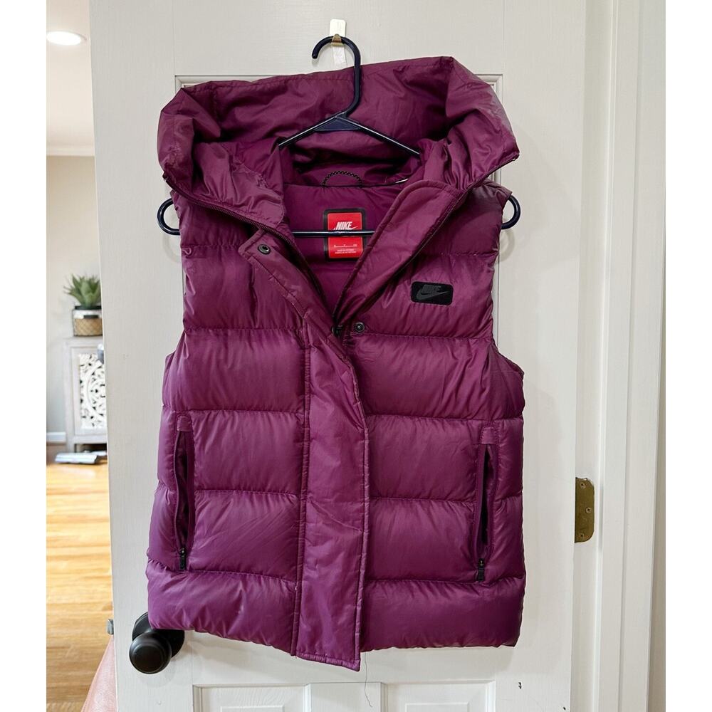 Women’s Nike Uptown 550 Puffer Vest Purple Size S